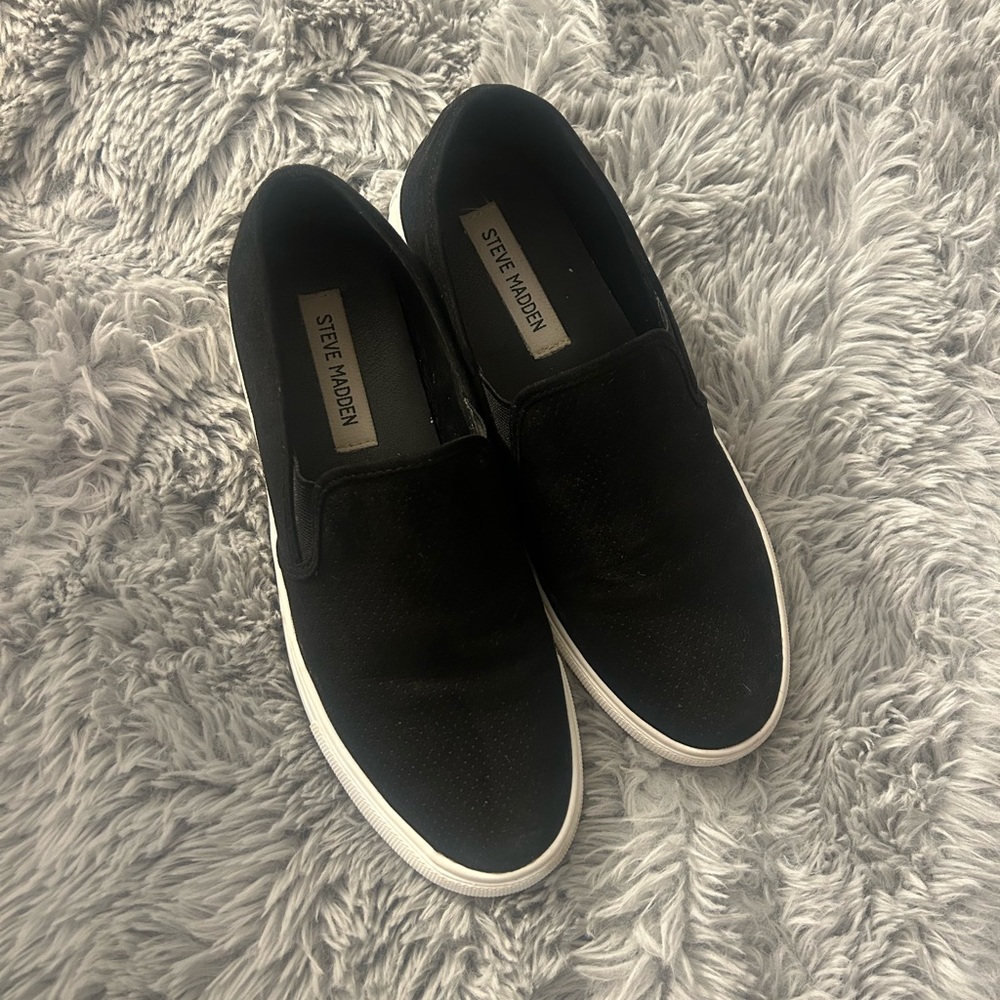 Steve Madden Black Loafers for women